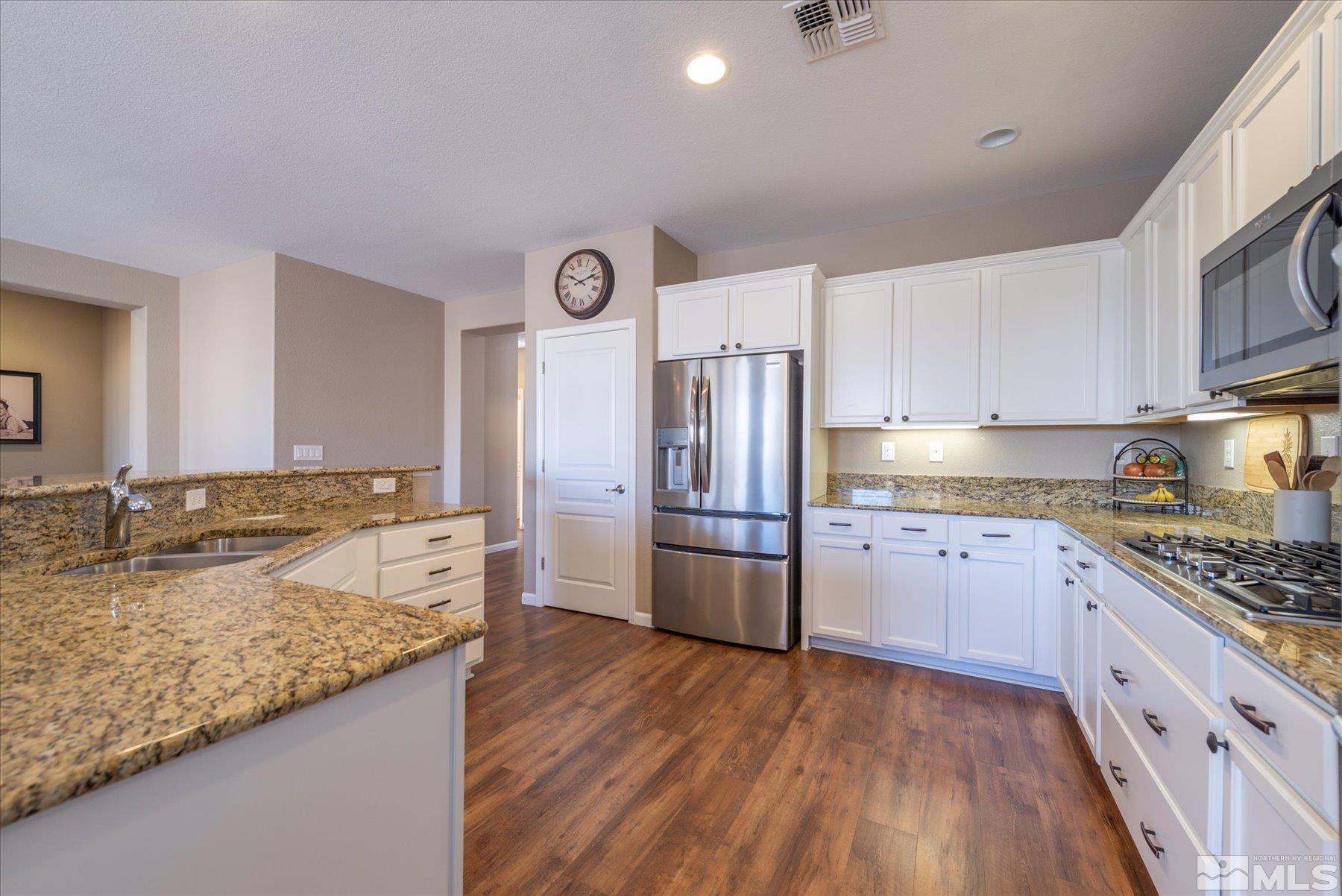 844 Larrimore Trail Reno, NV 89523 - Photo 9 of 39 Photo 9