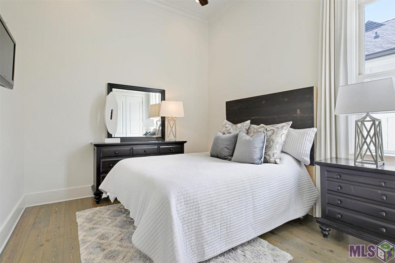 3151 Pointe-Marie Drive Baton Rouge, LA 70820 - Photo 13 of 20 Guest Bedroom