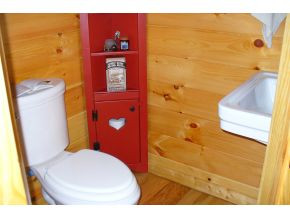 1374 West Allens Bridge Road Greeneville, TN 37743 - Photo 14 of 24 12 bath for guests