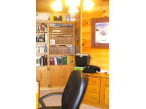 1374 West Allens Bridge Road Greeneville, TN 37743 - Photo 15 of 24 office