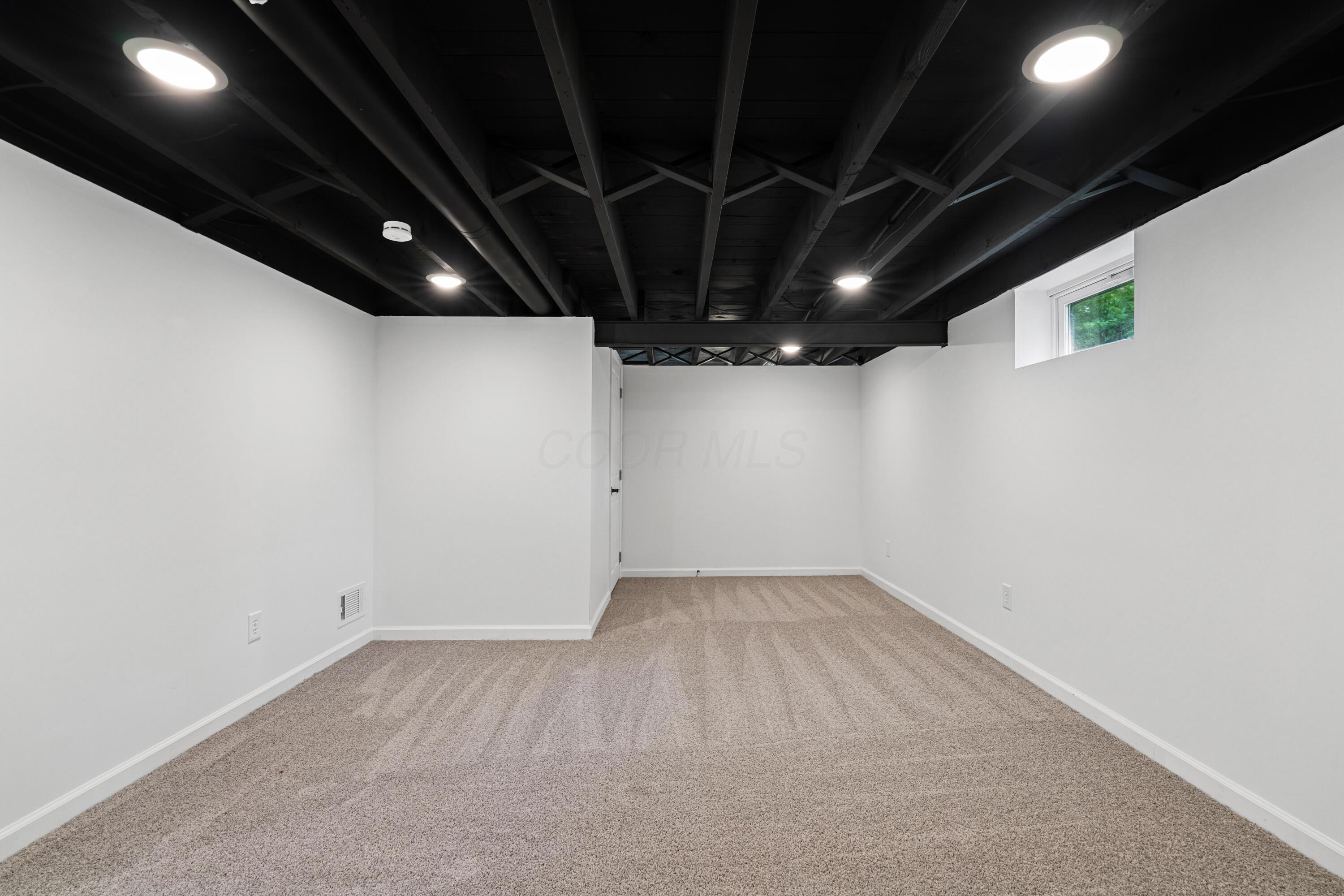 1789 Marston Road Columbus, OH 43219 - Photo 14 of 18 dsc05810
