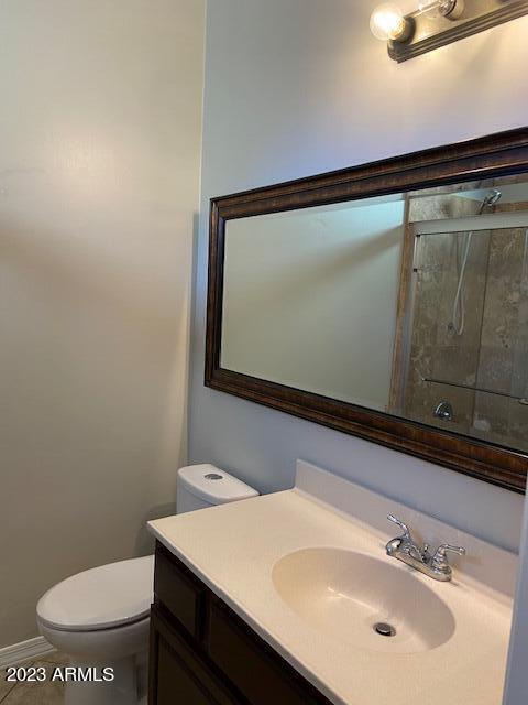 18250 North Cave Creek Road, Unit 187 Phoenix, AZ 85032 - Photo 9 of 15 CC guest bath