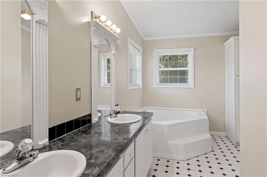 8699 Lasater Road Clemmons, NC 27012 - Photo 16 of 25