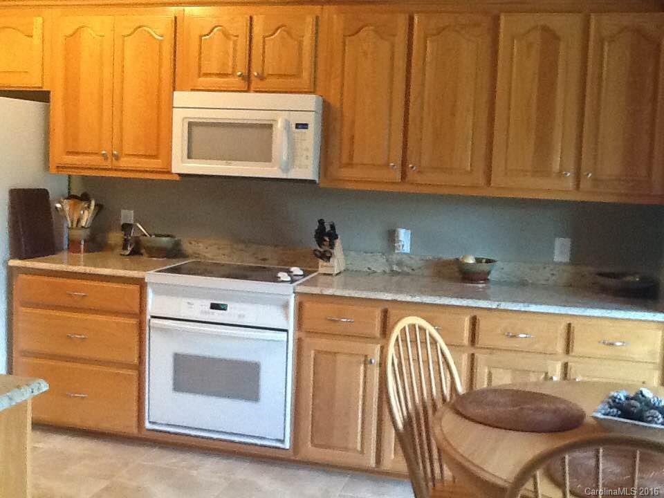 9532 Potter Road, Unit 3 Matthews, NC 28104 - Photo 3 of 6 Gallery Image 3