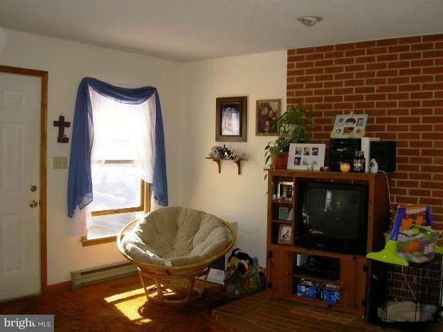 19081 Ridge Meadow Road Stewartstown, PA 17363 - Photo 2 of 9 Gallery Image 2