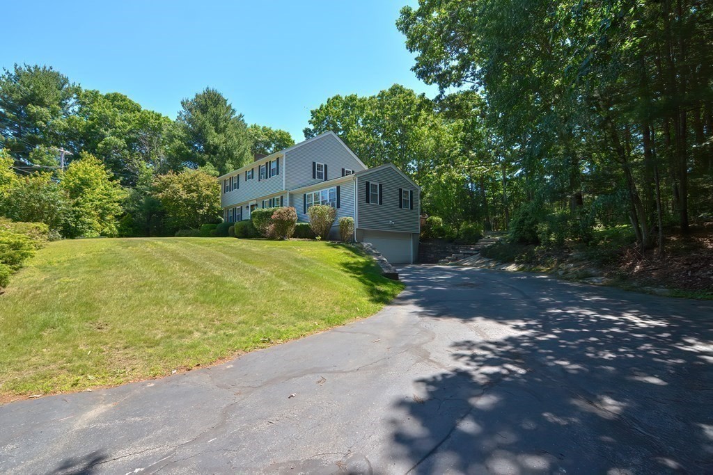 79 Keith Hill Road Grafton, MA 01519 - Photo 3 of 35 Gallery Image 3