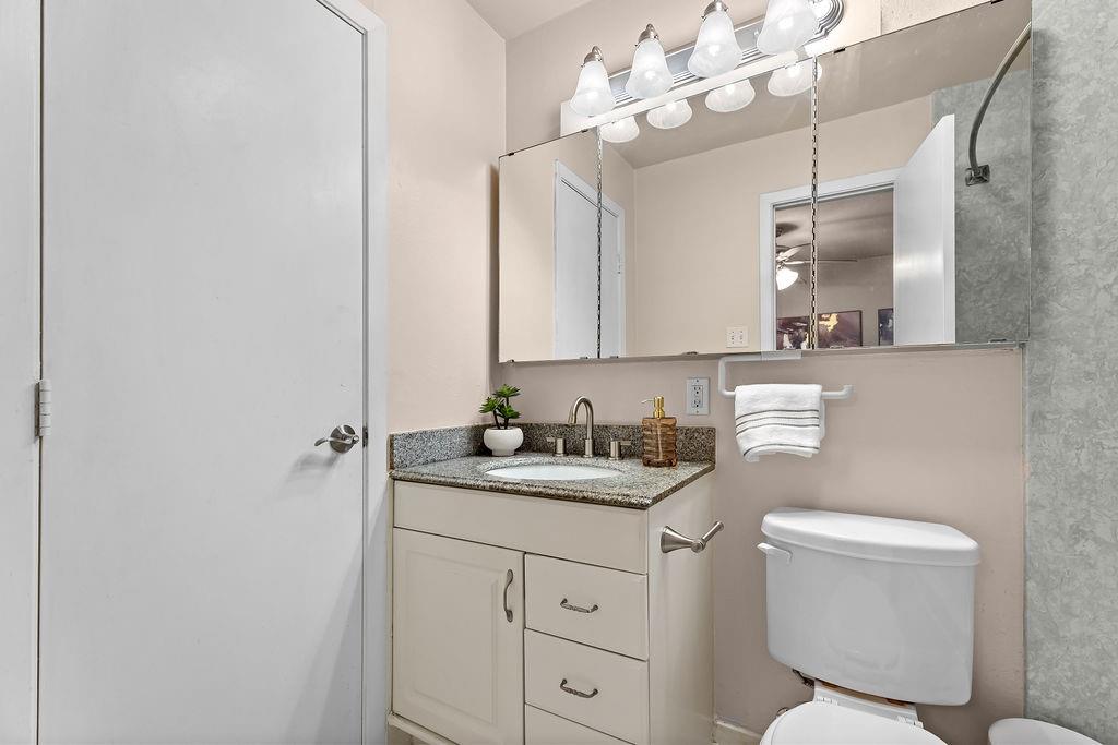 1830 Pleasant Run Road Carrollton, TX 75006 - Photo 15 of 39 Gallery Image 15