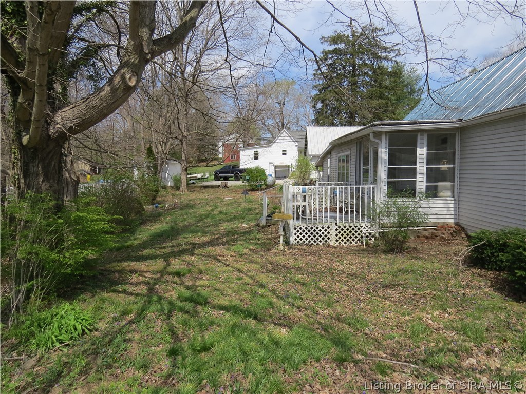 8510 Highway 64 Georgetown, IN 47122 - Photo 16 of 21