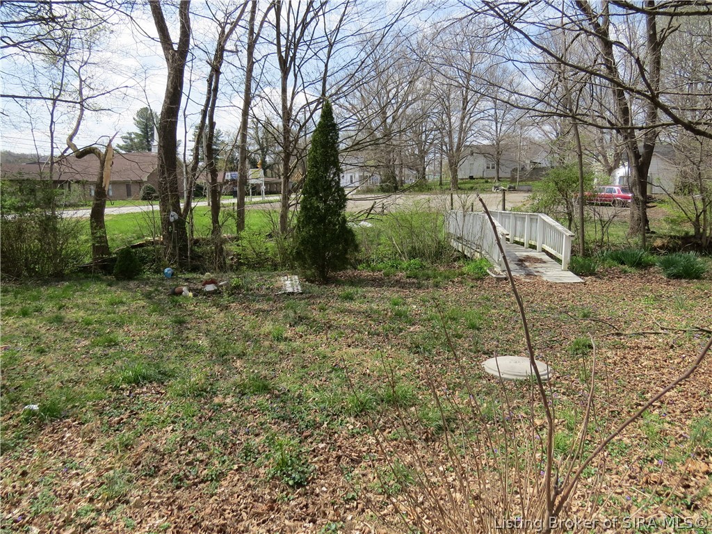 8510 Highway 64 Georgetown, IN 47122 - Photo 17 of 21