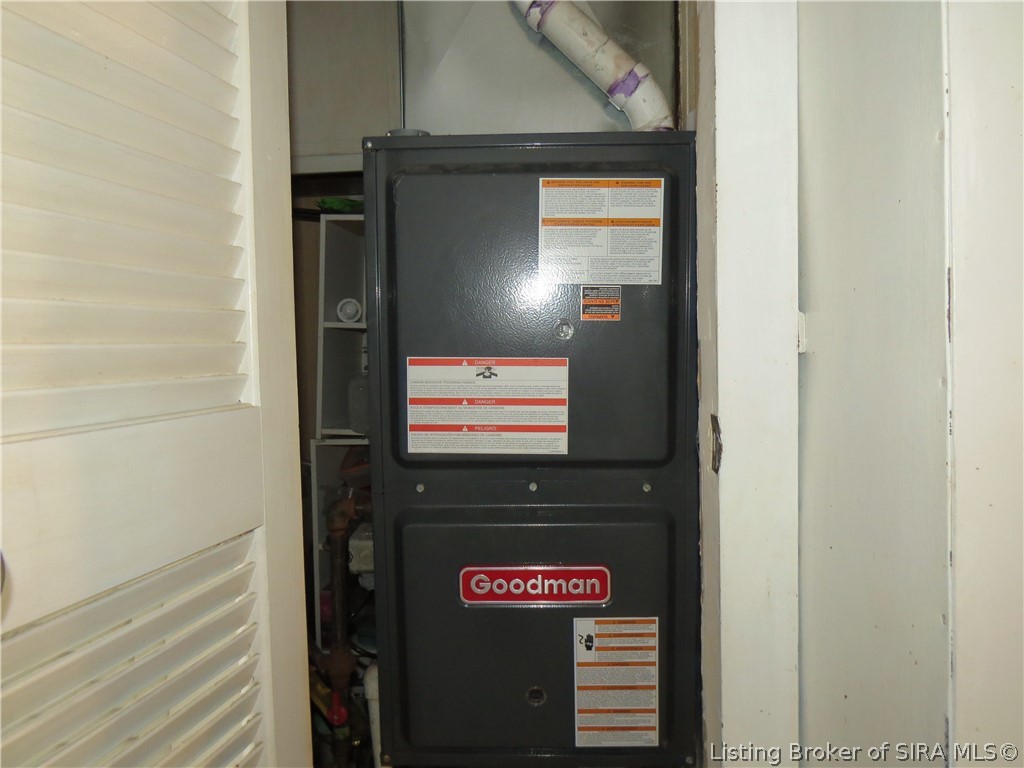 8510 Highway 64 Georgetown, IN 47122 - Photo 19 of 21