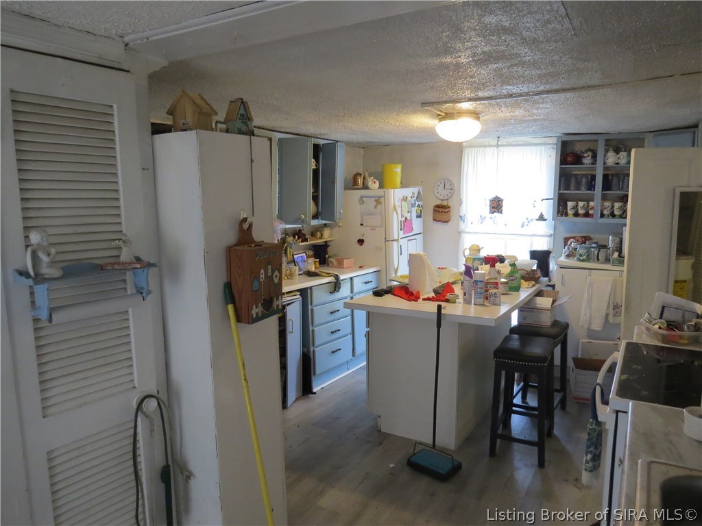 8510 Highway 64 Georgetown, IN 47122 - Photo 2 of 21