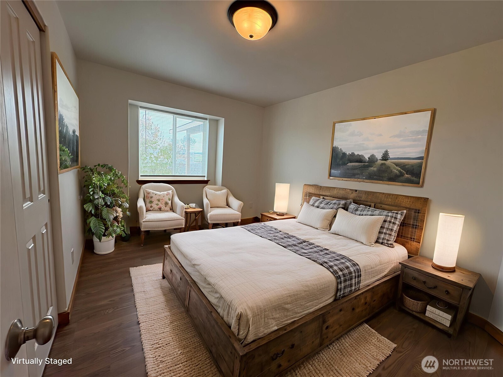 509B Clubhouse Way, Unit A Mattawa, WA 99349 - Photo 17 of 29 a bedroom with bed and a window
