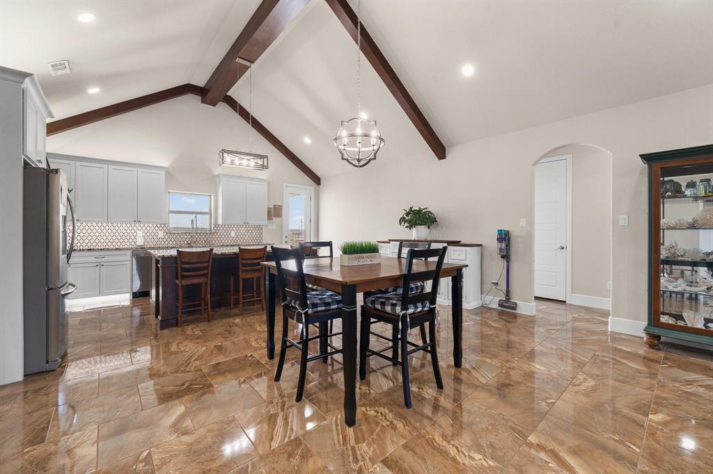 6012 Berry Ridge Lane Joshua, TX 76058 - Photo 10 of 34