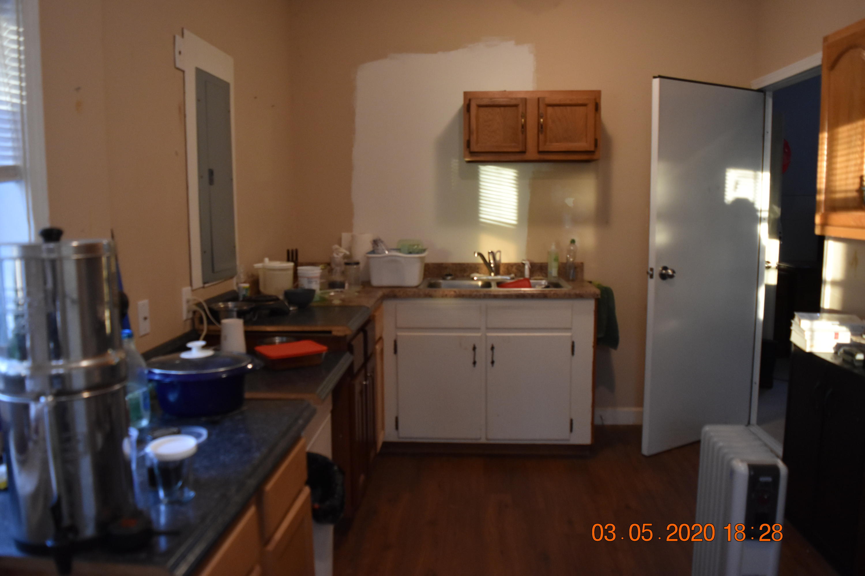 204 Renfro Road Elizabethton, TN 37643 - Photo 8 of 16 DSC_0009