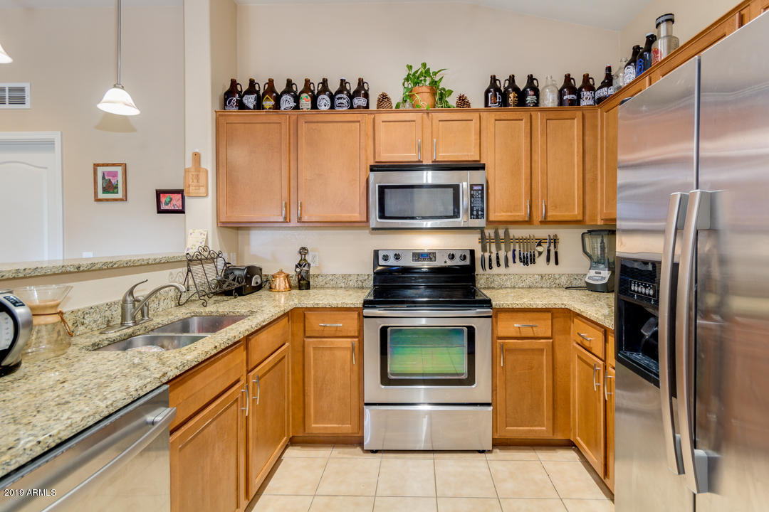 1350 South Greenfield Road, Unit 2183 Mesa, AZ 85206 - Photo 13 of 52 Kitchen