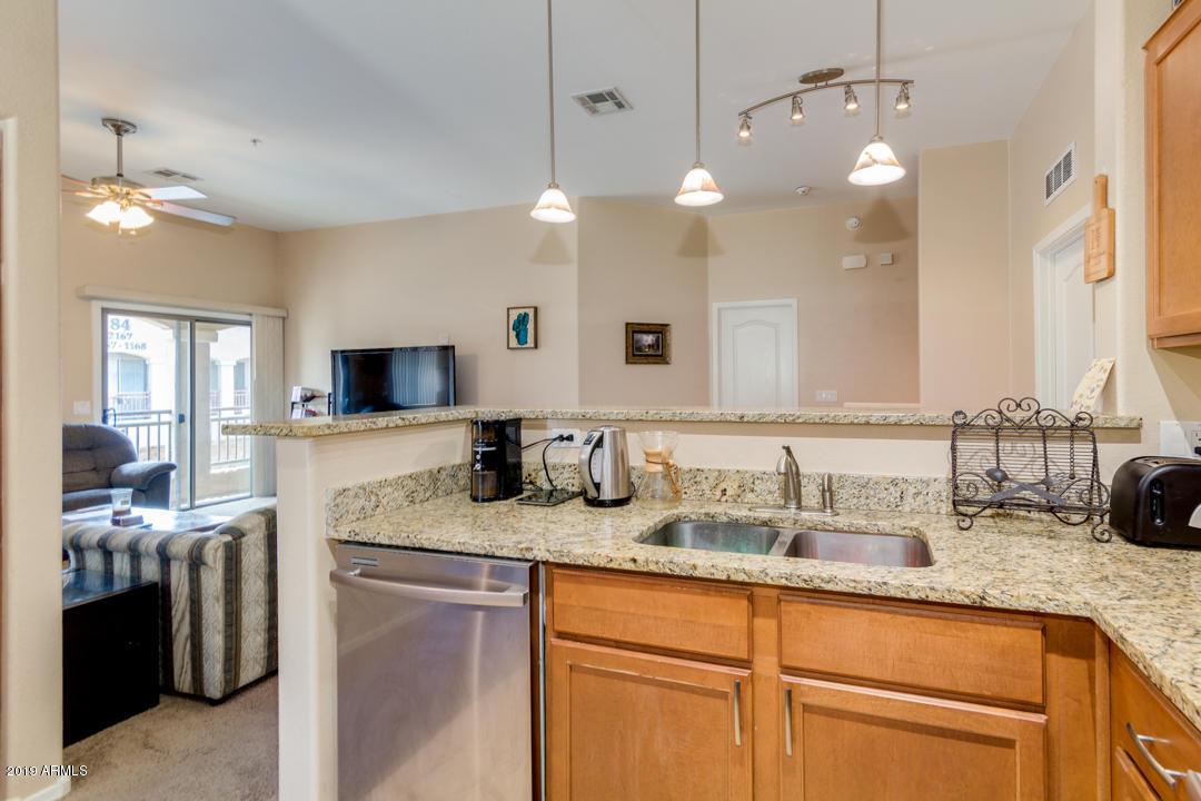 1350 South Greenfield Road, Unit 2183 Mesa, AZ 85206 - Photo 15 of 52 Kitchen
