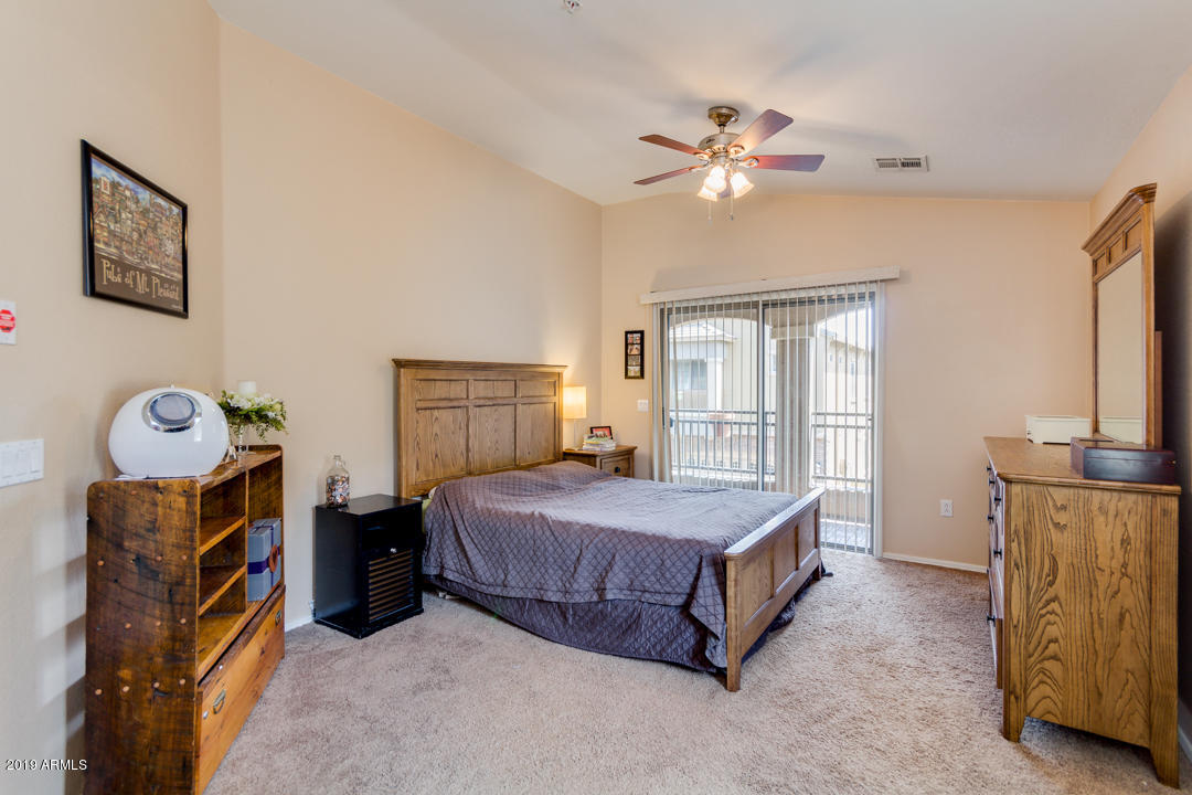 1350 South Greenfield Road, Unit 2183 Mesa, AZ 85206 - Photo 18 of 52 Master Bed Room
