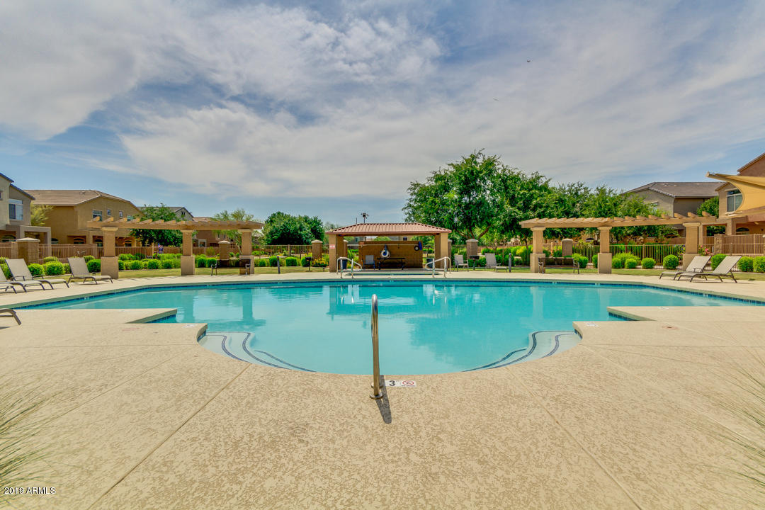 1350 South Greenfield Road, Unit 2183 Mesa, AZ 85206 - Photo 36 of 52 Pool