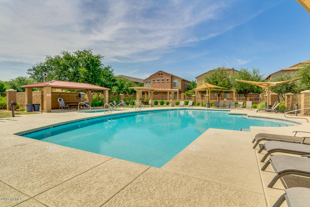 1350 South Greenfield Road, Unit 2183 Mesa, AZ 85206 - Photo 37 of 52 Pool