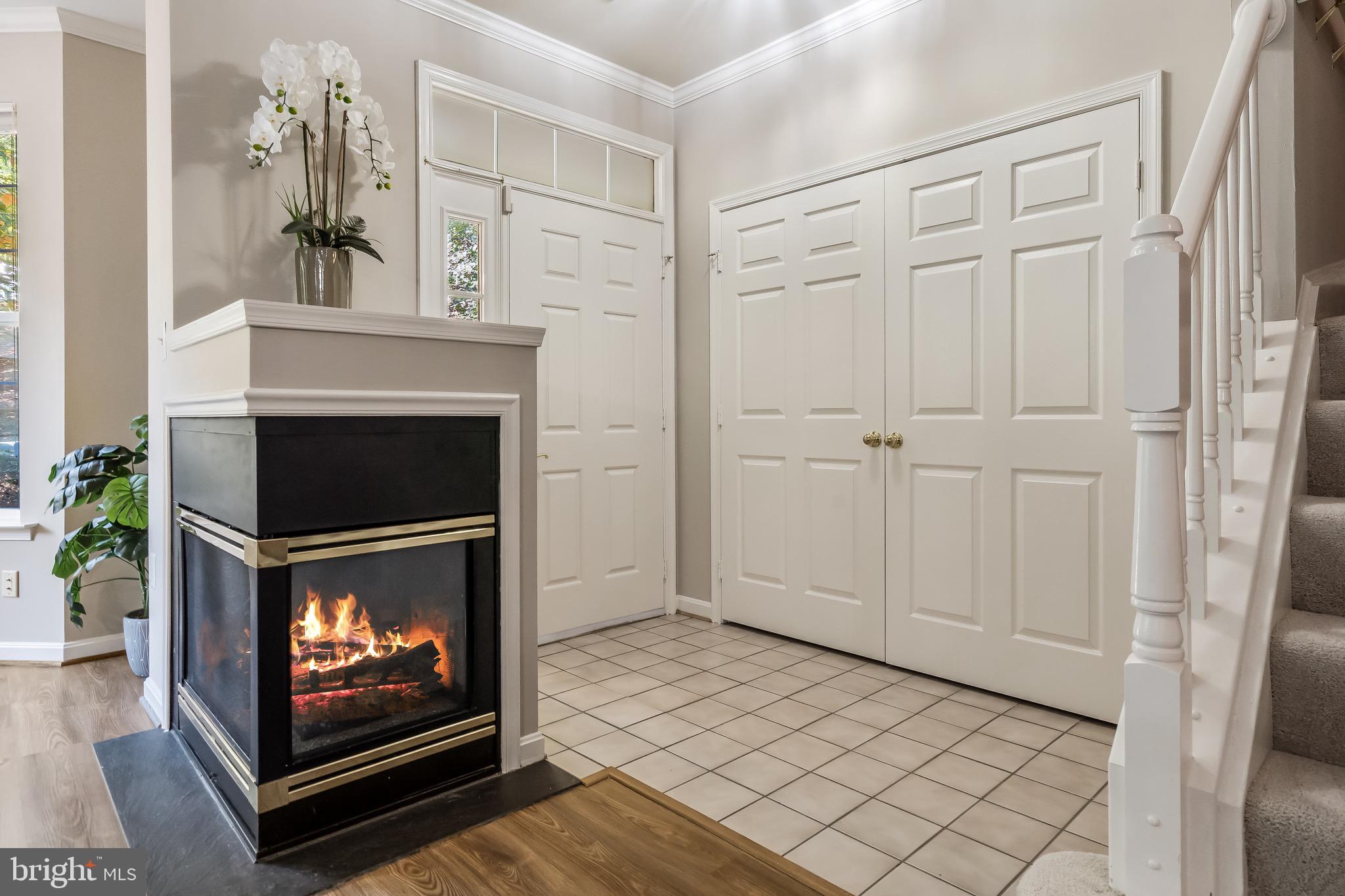 11408 Gate Hill Place, Unit 113 Reston, VA 20194 - Photo 5 of 30 a view of fireplace