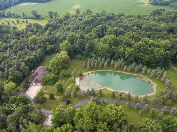 $1,225,000 | 2315 Weigl Road, Saginaw, MI 48609