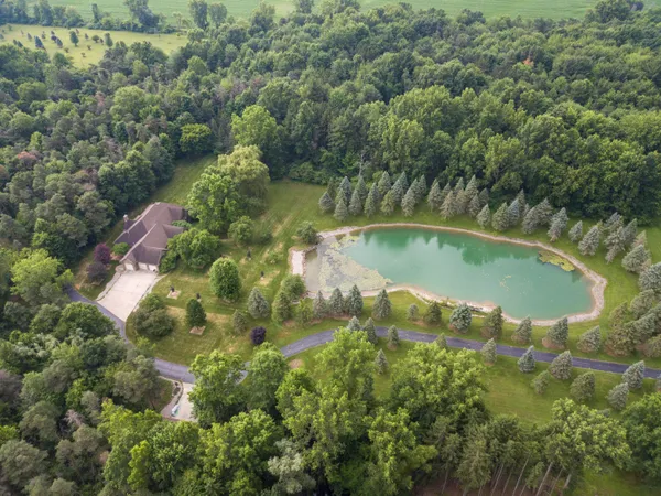 $1,225,000 | 2315 Weigl Road, Saginaw, MI 48609