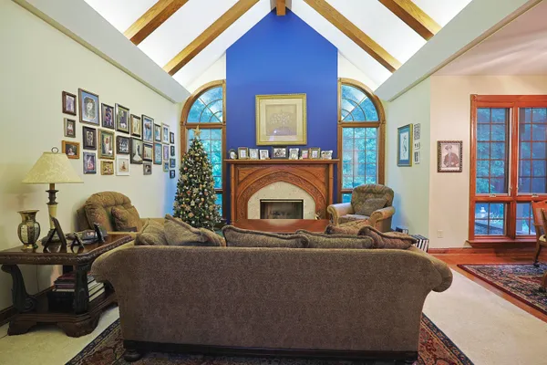 $1,225,000 | 2315 Weigl Road, Saginaw, MI 48609