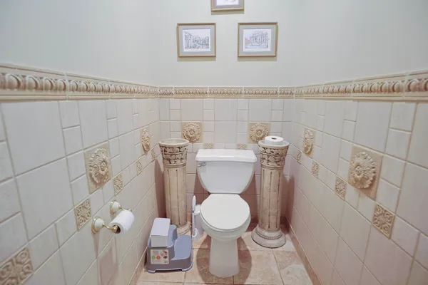 $1,225,000 | 2315 Weigl Road, Saginaw, MI 48609