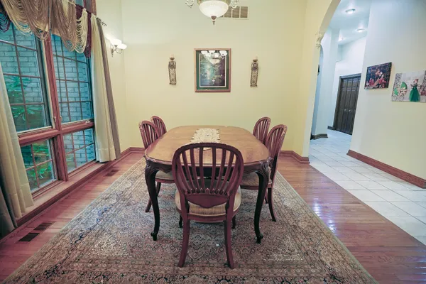 $1,225,000 | 2315 Weigl Road, Saginaw, MI 48609