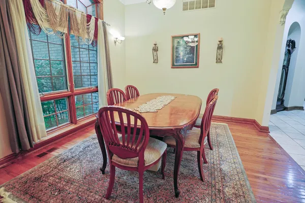 $1,225,000 | 2315 Weigl Road, Saginaw, MI 48609