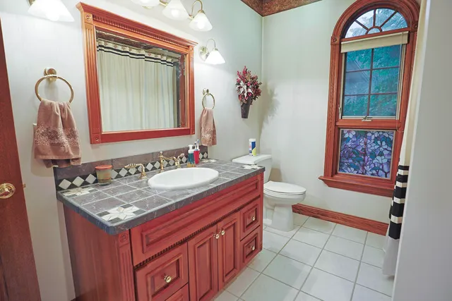 $1,300,000 | 2315 Weigl Road, Saginaw, MI 48609