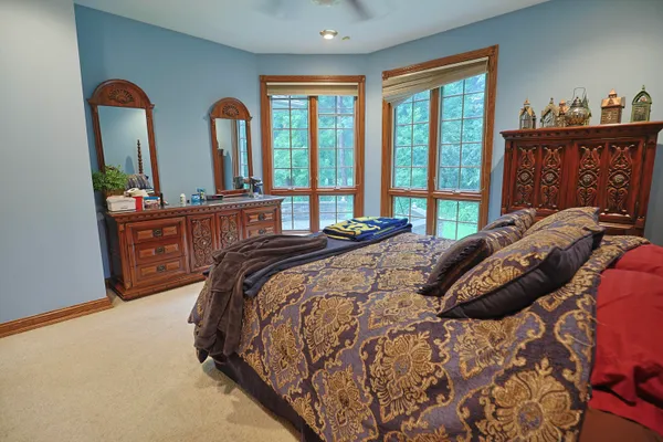 $1,225,000 | 2315 Weigl Road, Saginaw, MI 48609