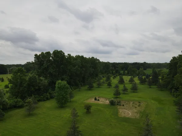 $1,225,000 | 2315 Weigl Road, Saginaw, MI 48609