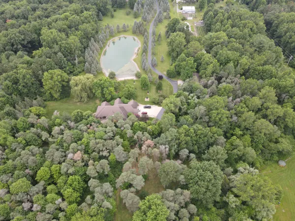 $1,225,000 | 2315 Weigl Road, Saginaw, MI 48609