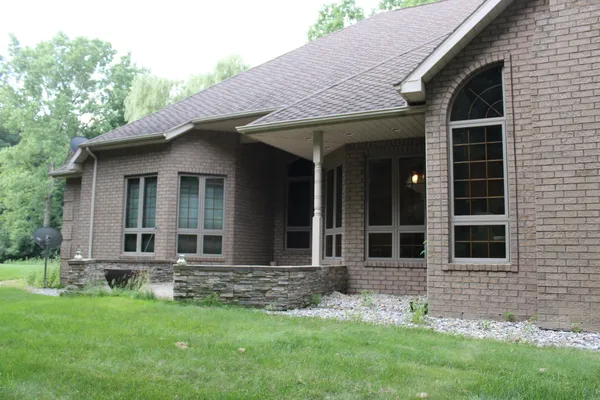 $1,225,000 | 2315 Weigl Road, Saginaw, MI 48609