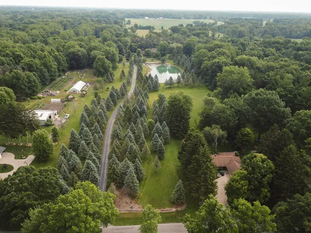 $1,300,000 | 2315 Weigl Road, Saginaw, MI 48609