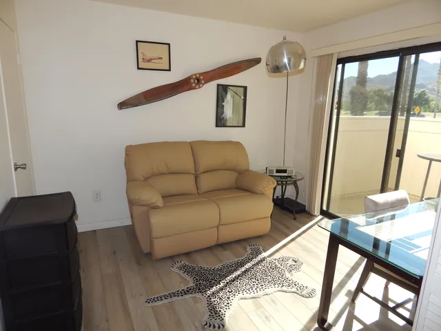 $425,000 | 2010 Lawrence Crossley Road, Unit 1, Palm Springs, CA 92264