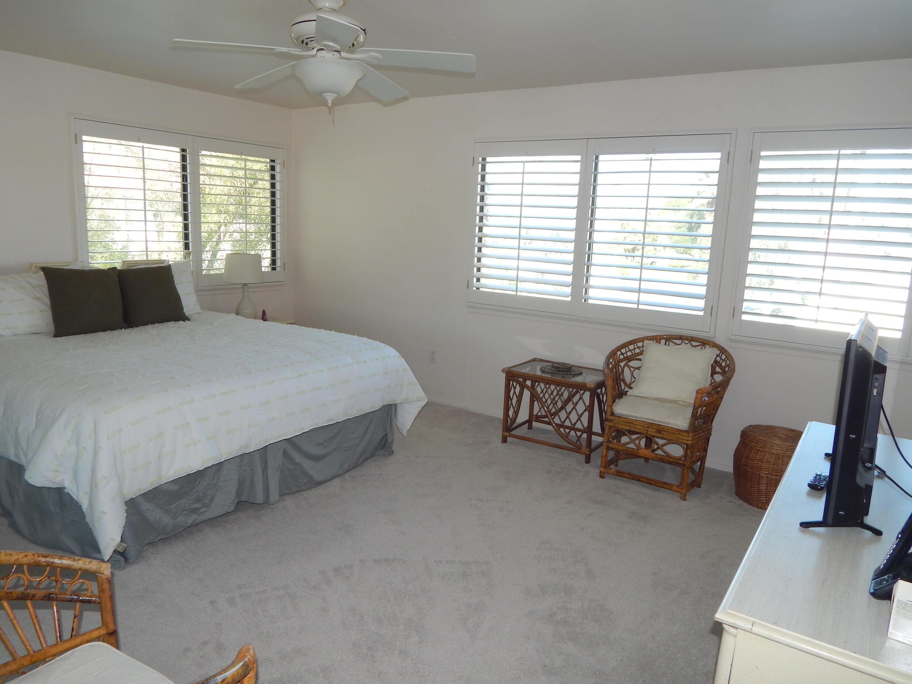 2010 Lawrence Crossley Road, Unit 1 Palm Springs, CA 92264 - Photo 23 of 36 DSCN5449