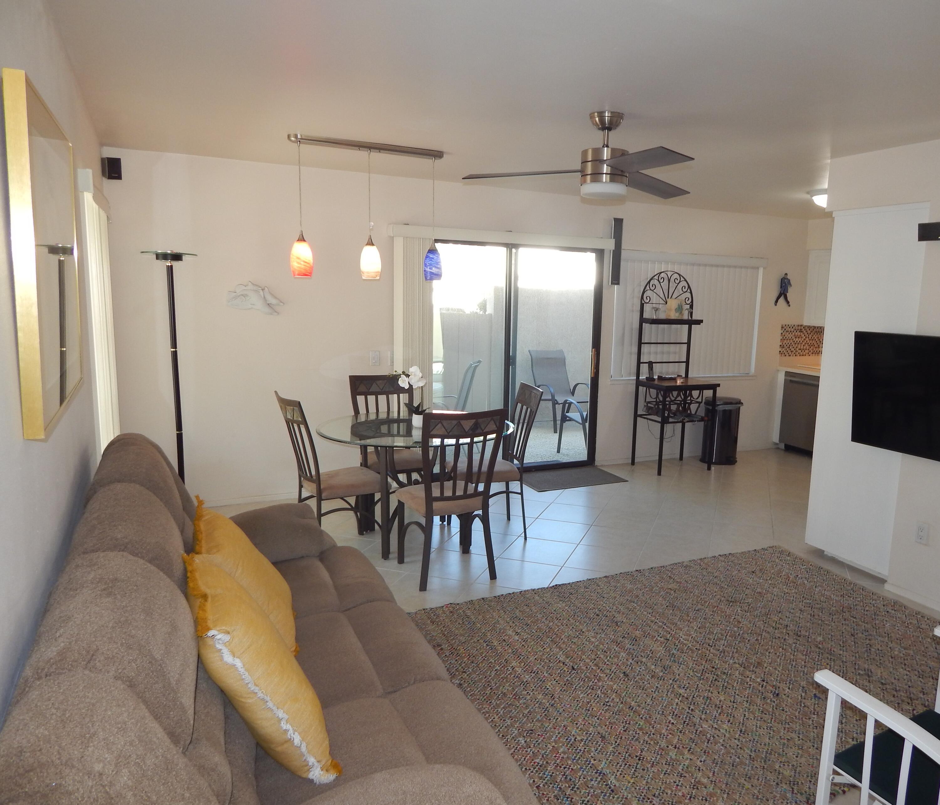 2010 Lawrence Crossley Road, Unit 1 Palm Springs, CA 92264 - Photo 7 of 36 DSCN5420