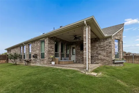 $505,000 | 14713 Spitfire Trail, Fort Worth, TX 76262