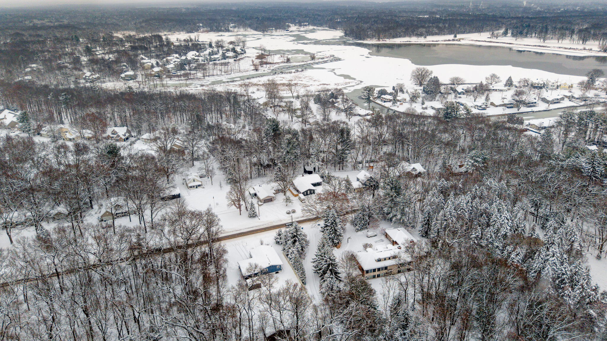 17982 North Fruitport Road Spring Lake, MI 49456 - Photo 5 of 57 13-web-or-mls-17982-n-fruitport-rd