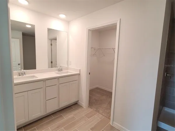 $2,000 | 11100 Vanessa Avenue, Englewood, FL 34224