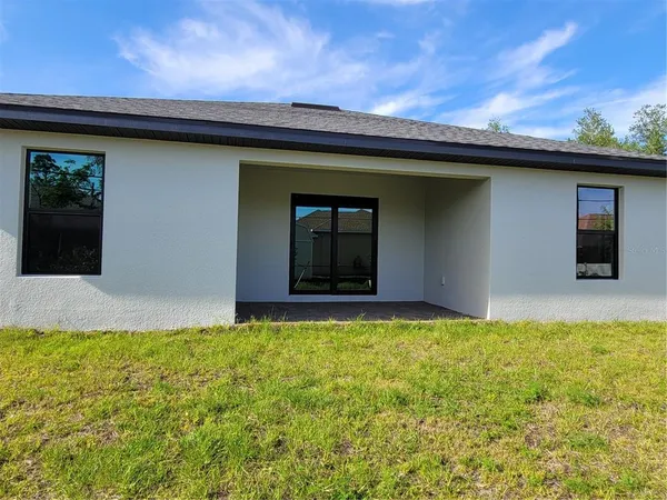 $2,000 | 11100 Vanessa Avenue, Englewood, FL 34224