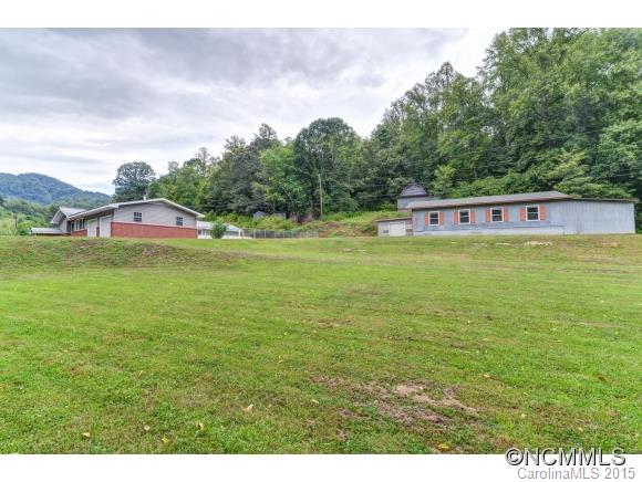 106 Morgan Cove Road Candler, NC 28715 - Photo 3 of 16 Gallery Image 3