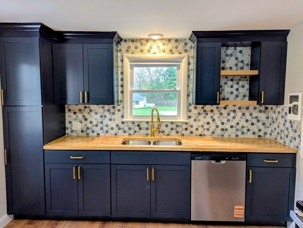 65 B Depot Road, Unit B Oxford, MA 01540 - Photo 2 of 17
