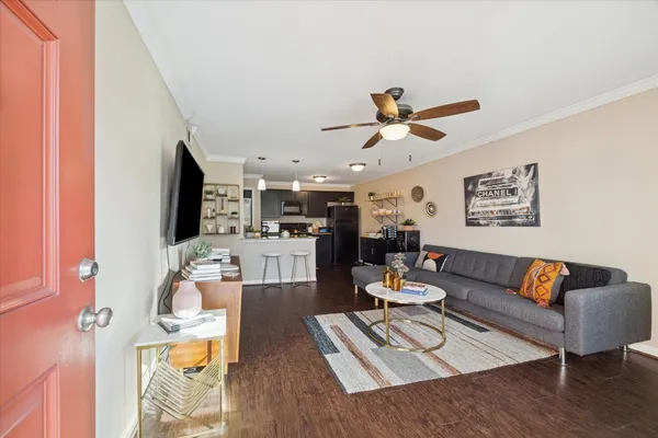 $1,195 | 1600 West T C Jester Boulevard, Unit 35, Houston, TX 77008