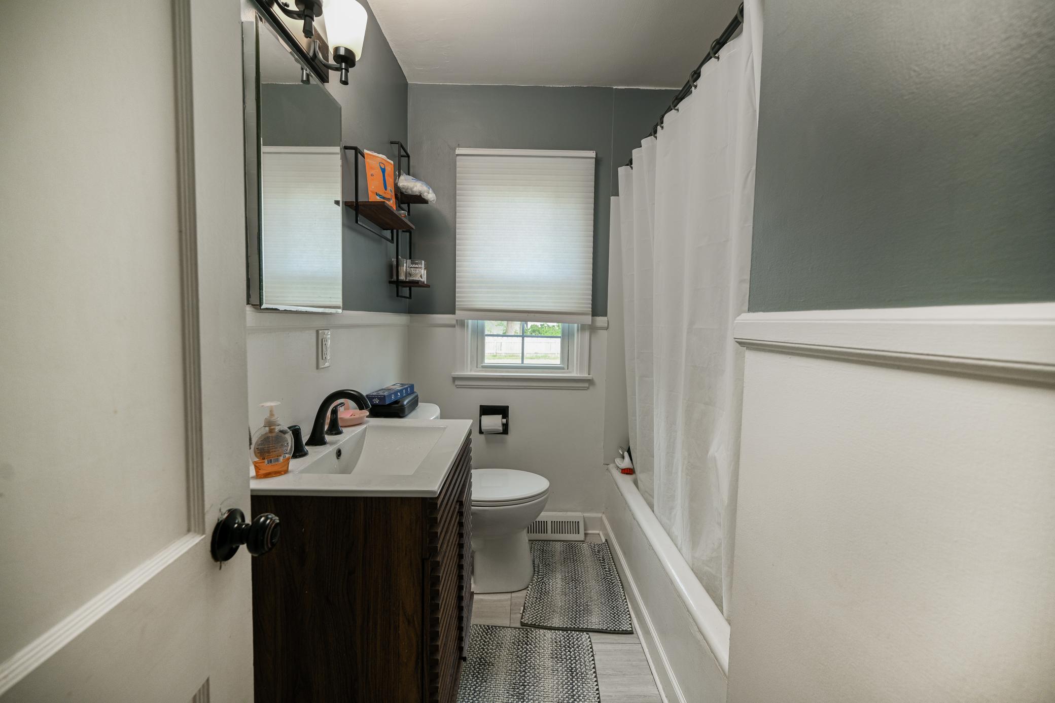 4631 Northeast 2nd Street Fridley, MN 55421 - Photo 8 of 17 Gallery Image 8