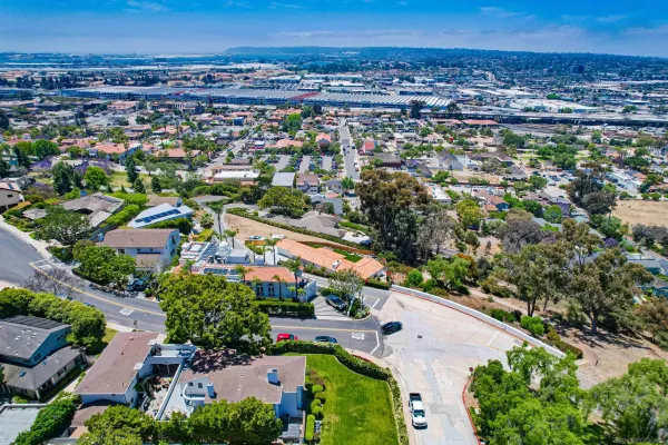 $1,998,111 | 4242 Cosoy Way, San Diego, CA 92103