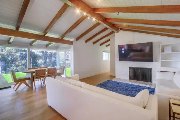 $1,998,111 | 4242 Cosoy Way, San Diego, CA 92103