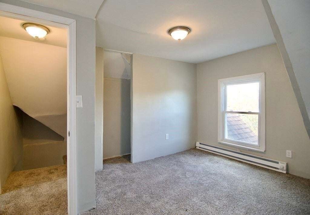 20 Crosby Street Springfield, MA 01105 - Photo 14 of 17